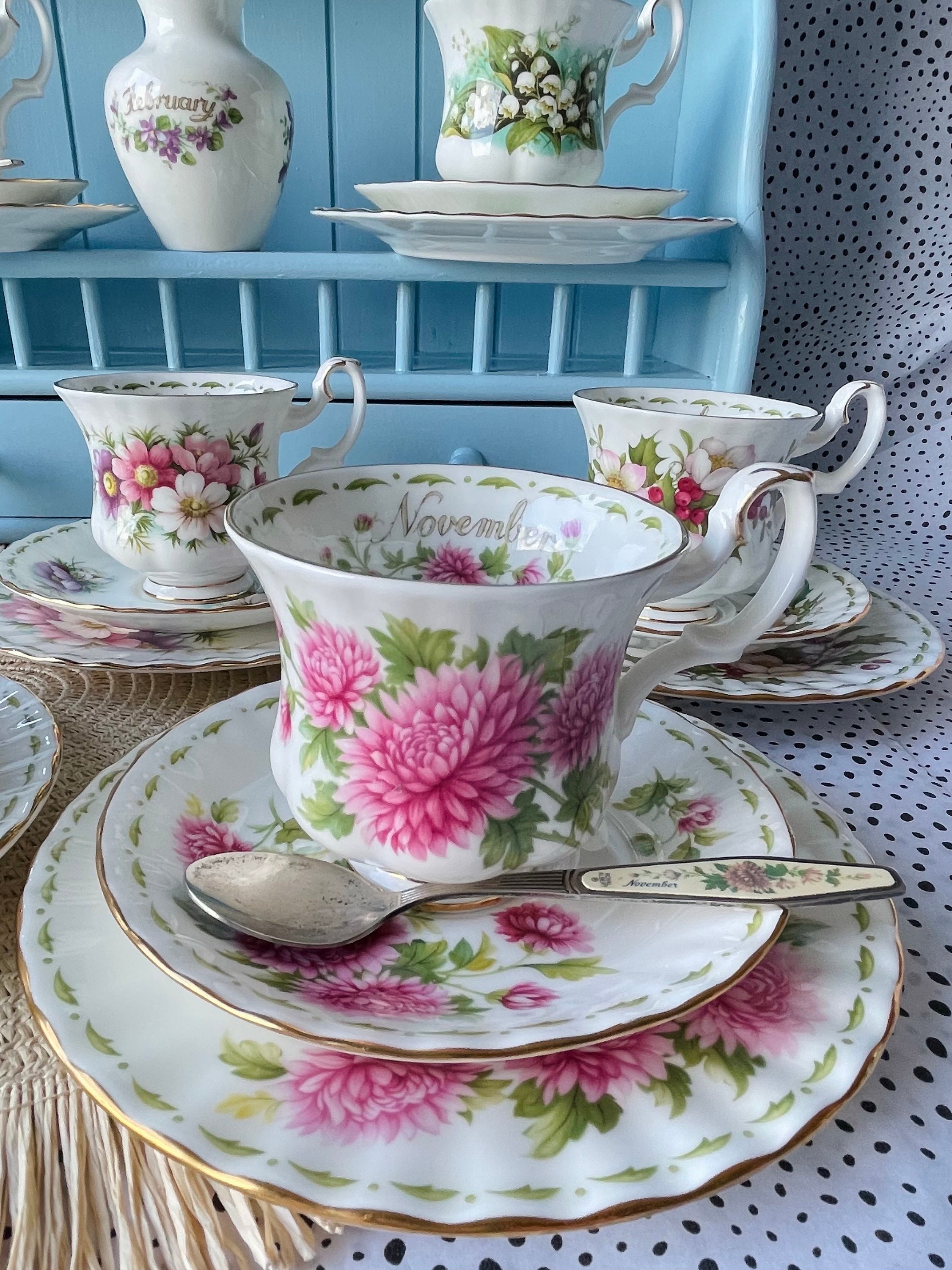 イギリス ロイヤルアルバートRoyal Albert メモリーレーン Memory Lane 
