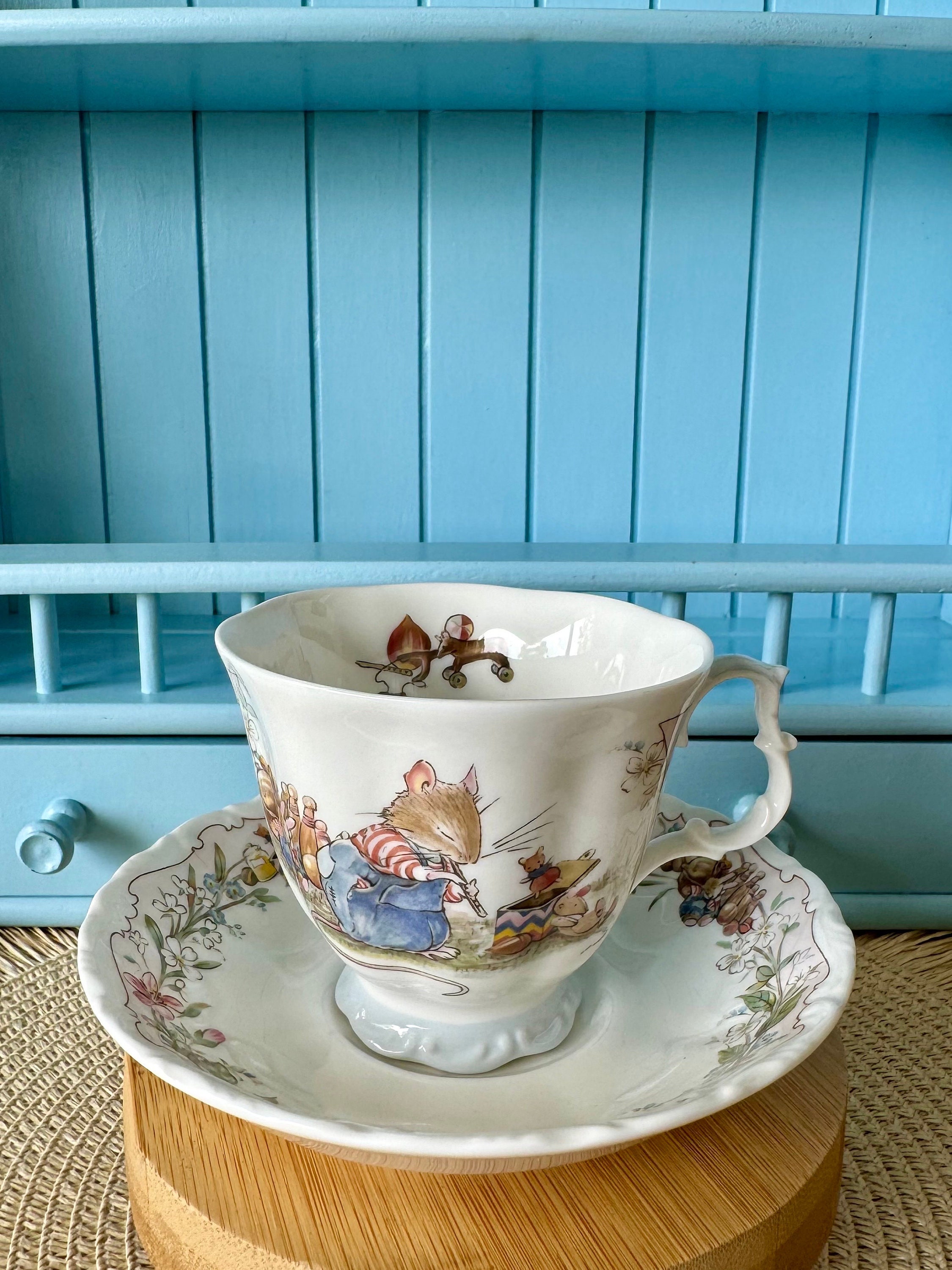 Royal Doulton BRAMBLY HEDGE Mini Tea Set WINTER with
