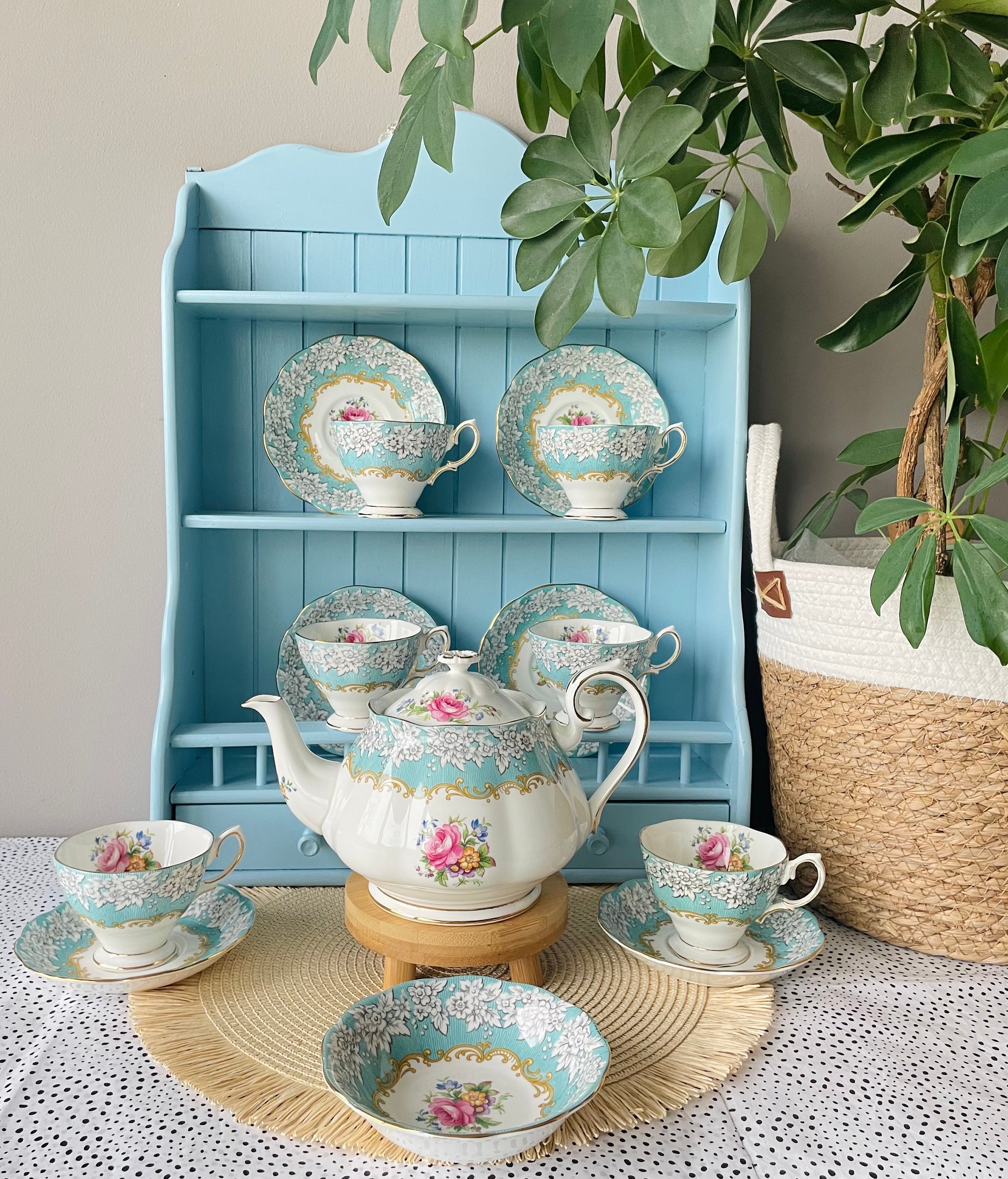 食器   Enchantment set Royal Albert Enchantment Tea Cup - Etsy