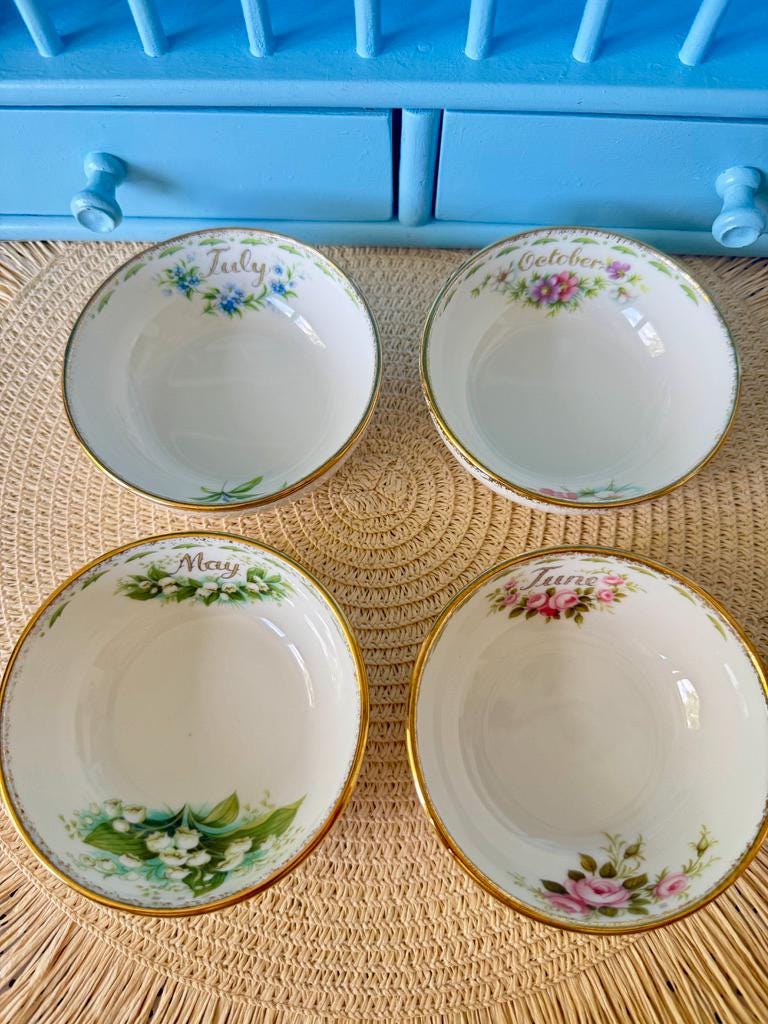 ロイヤルアルバートFlower of the Month May 5枚 Vintage Royal Albert Flower of the Month Bowl, May, June, July