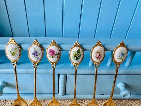 Vintage Collectible Royal Albert "Flower of the Month" Gold Plated Spoons, Jan, Feb, March, May, June, July, Floral Decor, Gold Spoon, Japan