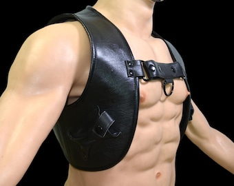 Handmade Leather Bar Vest for Men: Open Front Design