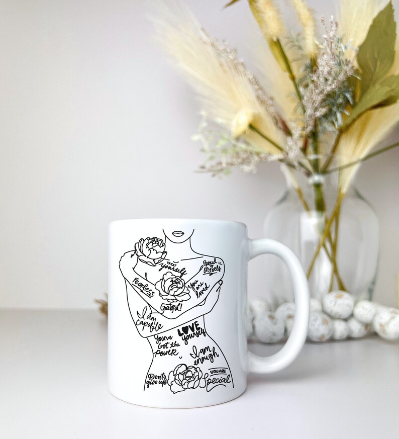 Taza de salud mental, taza de amor propio, regalo para ella, taza de afirmación diaria, taza motivacional, taza de palabras de afirmación, taza de café I am Woman imagen 7