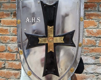 Armure médiévale Templier, bouclier chauffant, armure de la croix noire, acier
