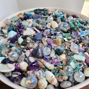 Mermaid Crystal Confetti Mix: Ocean Theme with Charms