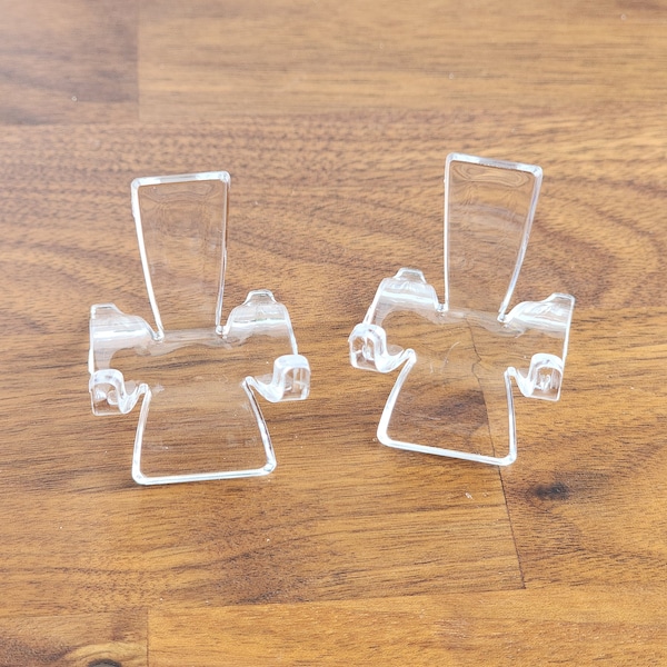 Acrylic Stands | Display Stands for Slabs, Hearts, Stars, Butterflies, and Specimens