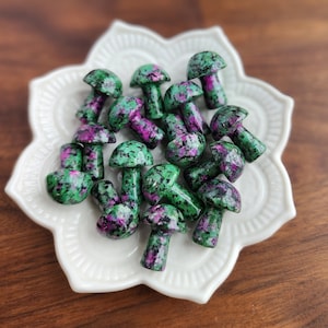 Ruby in Zoisite Mini Mushroom | Mini Mushy | UV Reactive | Dye Enhanced Quartzite