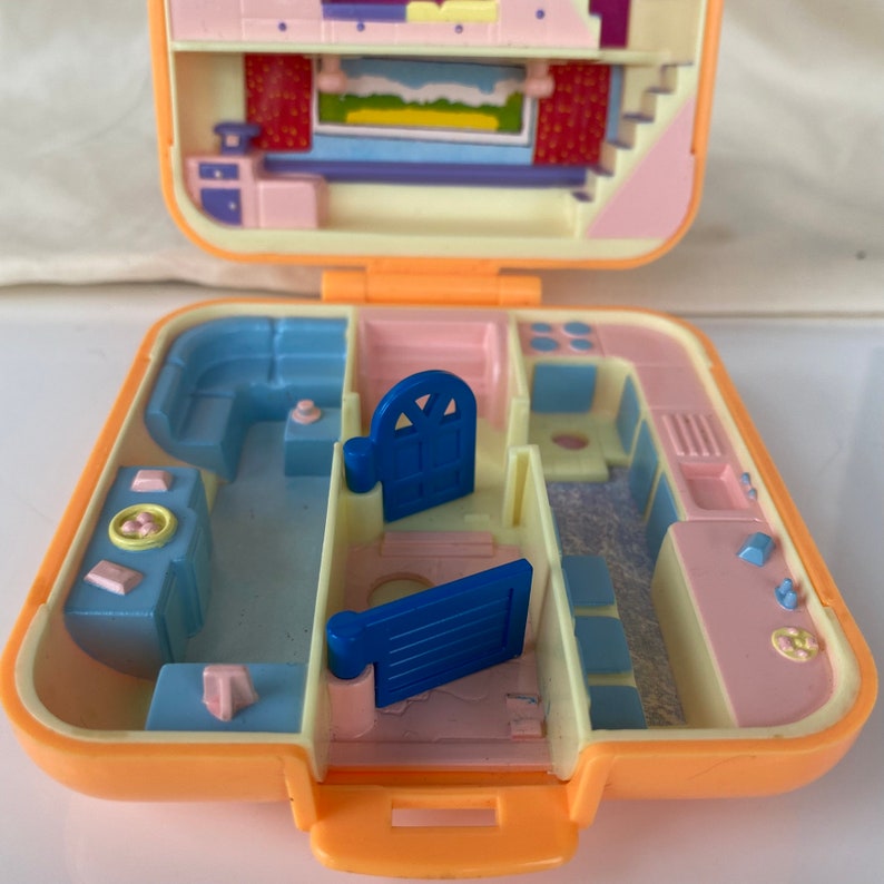 Compact only, excellent condition vintage Bluebird 1989 Polly Pocket Polly's Town House orange variation image 1