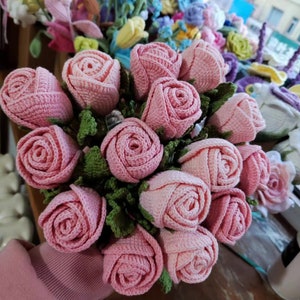 HOOKOK Bouquet - Crochet Thai Rose Bouquet (8 pieces)