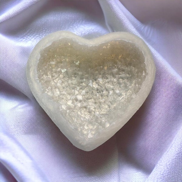 Crystal Heart Silicone Mold. Resin molds, crystal resin mold, amethyst mold, gemstone mold, resin cluster mold, heart mold