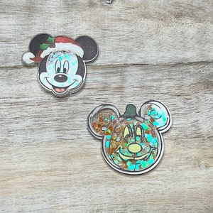Disney Mickey Mouse Holiday Heads Acrylic Shakers | Halloween, Christmas | Hair Bow Center, Key Ring, Scrapbook Embellishment
