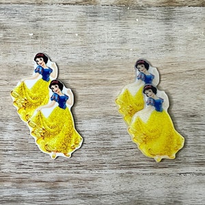 Sneeuwwitje en de zeven dwergen vlakke achterkant hars | GLITTER | Haarelastiekje, sleutelhanger, plakboekversiering