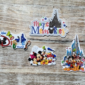マジックメモリーズ フラットバック プラナーレジン コンプリートセット | ミッキー、ミニー、ドナルド、デイジー、プルート | ヘアリボンセンター、キーリング、装飾