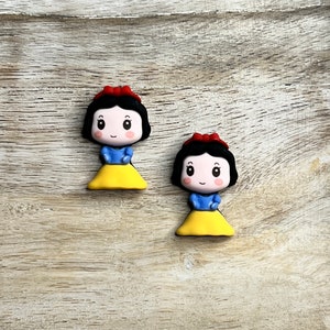 3D Disney Princess Resin | Snow White | Hair Bow Center, Key Ring, Scrapbook Embellishment