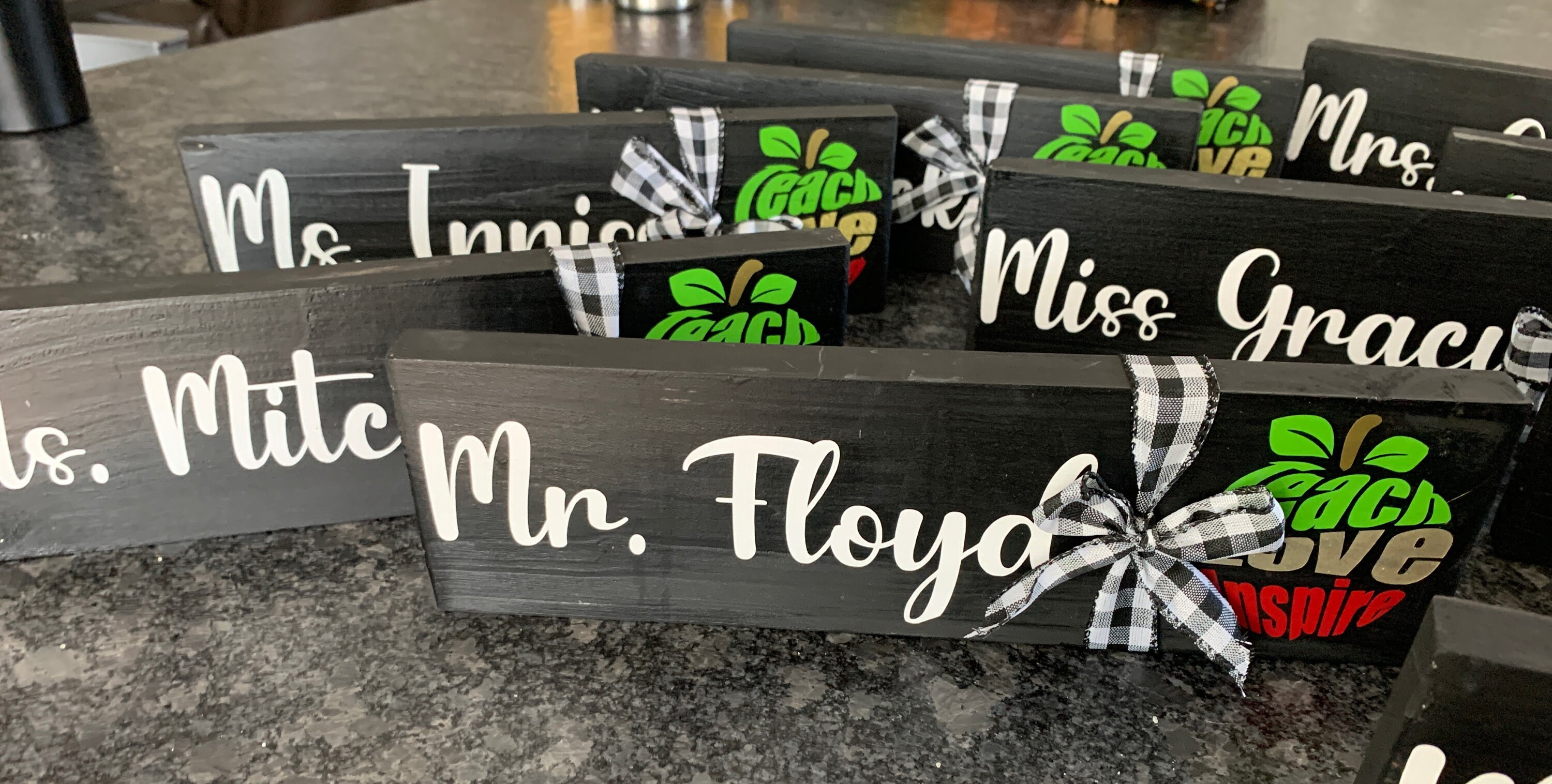 Personalized Teacher Gift, Teacher Desk Name Plates, Teacher Name, Desk