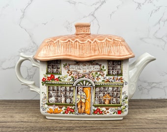 SADLER COTTAGE TEAPOT "Ye Olde Tea Pot Inn" Kitchenware, Vintage Decor  Sadler, Ceramic Porcelain