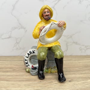 Vintage 1970 Royal Doulton England HN 2417 “The Boatman” Figurine, Collectible Porcelain Fine Bone China Home Decoration Gifts Figurines
