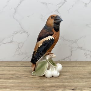 Vintage Hummel Goebel West Germany Bird Figurine HAWFINCH, Porcelain Bird Figurine, Ceramic Home Decoration, Ceramic Wild Life Decoration