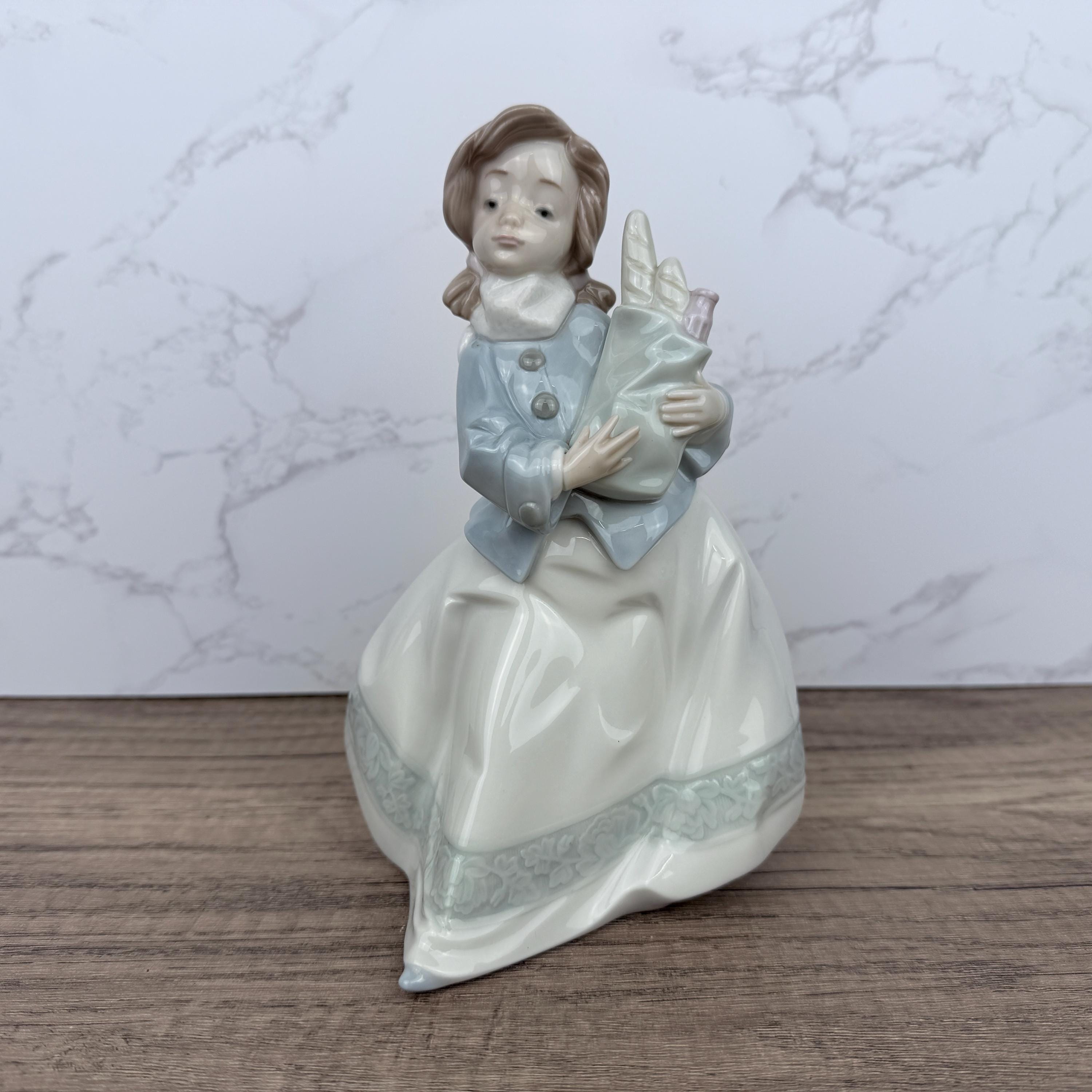 Buy Vintage Nao Lladro Porcelain Figurine, Bread Girl, Golden