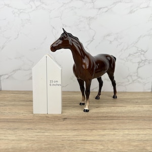 Superb Vintage Standing Bay Horse Figure Made By Beswick, Bay Horse With Swish Tail Figurine, Brown Country Horse, Collectible Gift Ideas