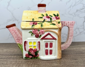 LITTLE HOUSE COTTAGE Novelty Village Teapot, Oriental Vintage Teapot, Country Quaint Kitchenware, English House Decor Gift for Her