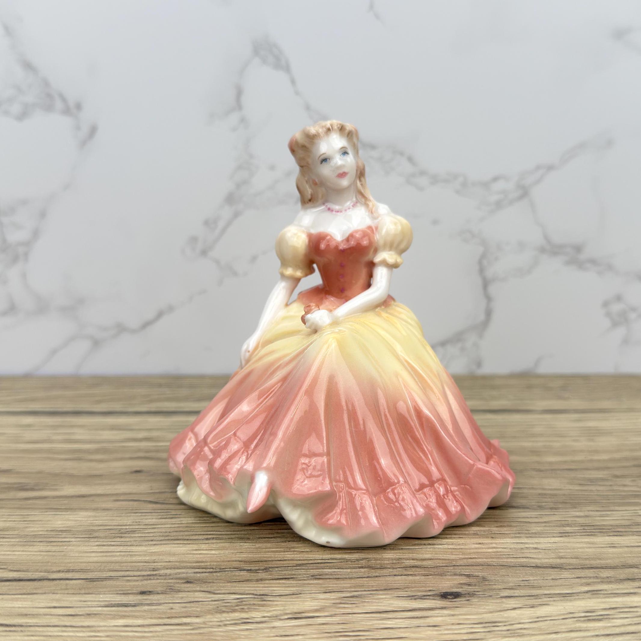 書 Coalport Figurines and Collectables Coalport Figurines and Collectables 3rd Edition – CharltonPress