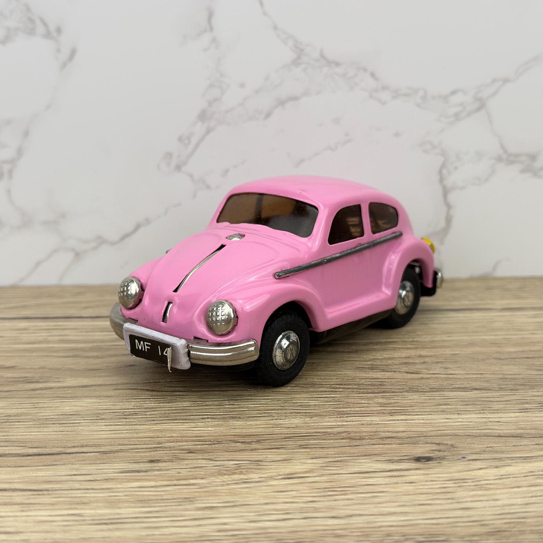MF146 Yellow Sedan Voiture Beetle VW Bug Car Friction Retro