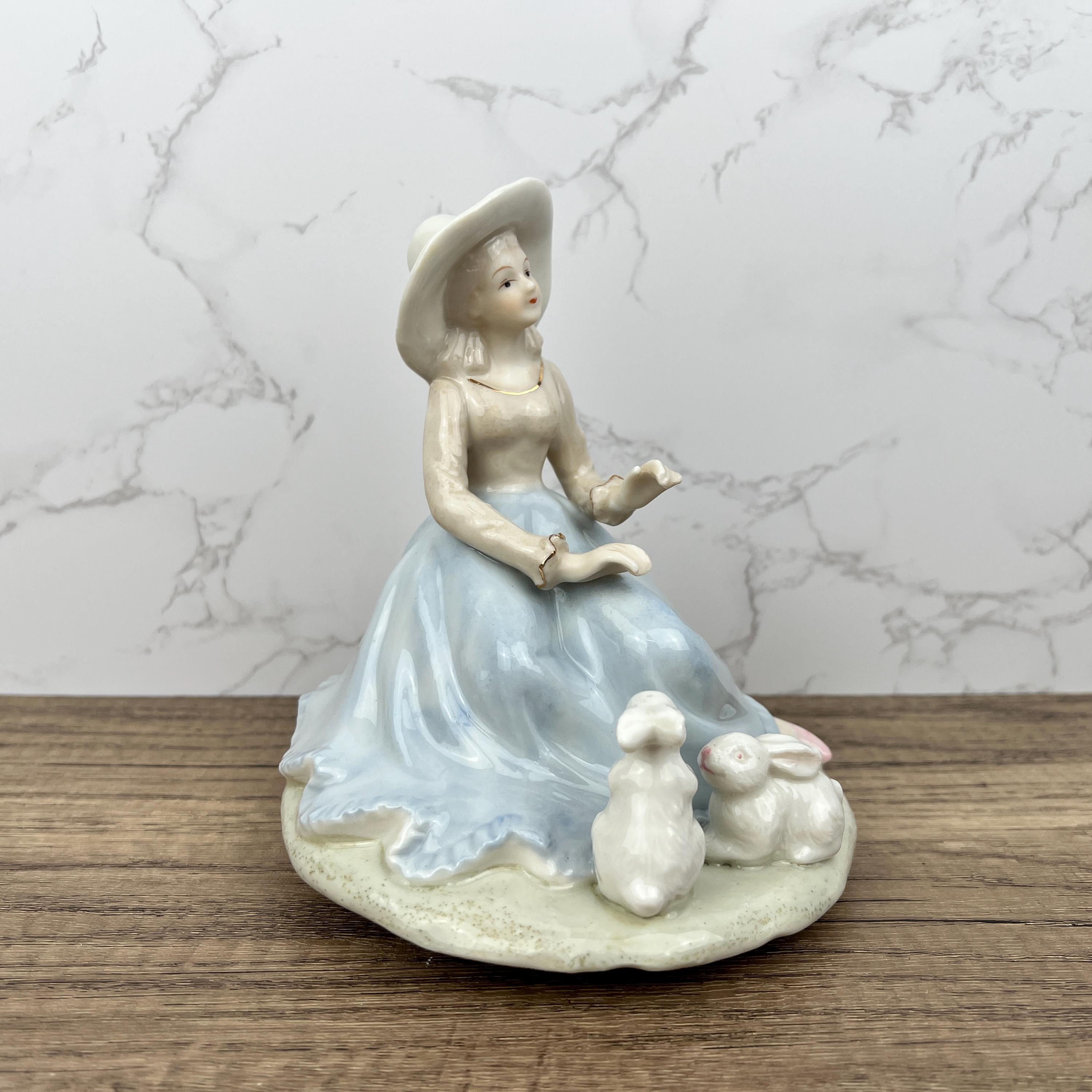 ヴィンテージ磁器ファームガールオルゴール、回転式セラミック装飾