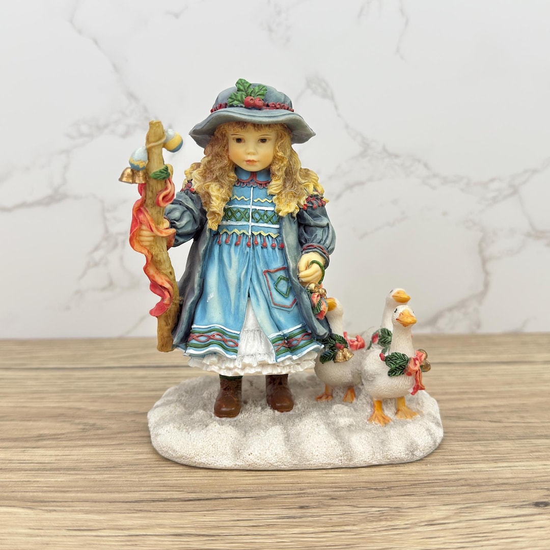 The Leonardo Collection Resin Figurine, Goose Girl by