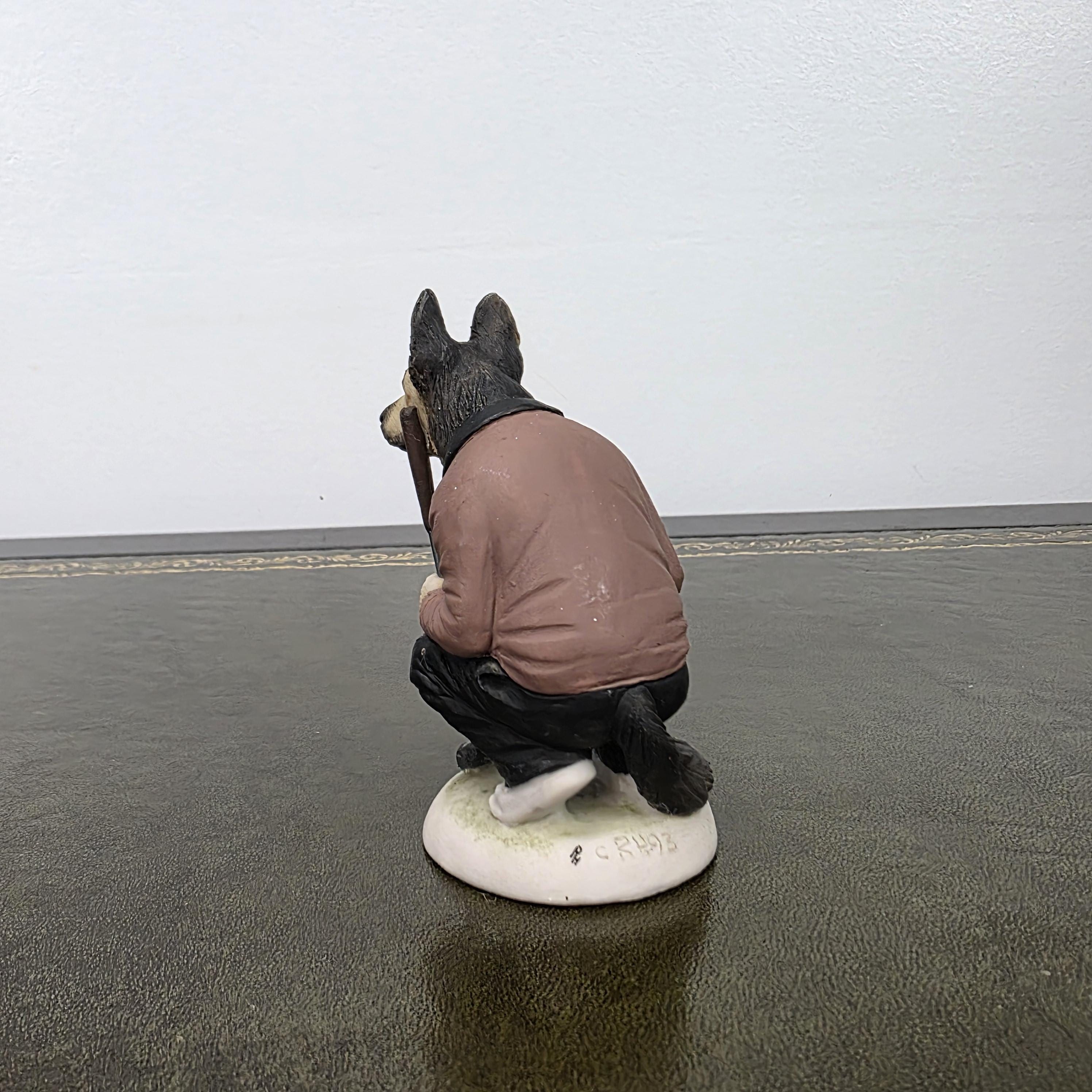 Vintage Alsatian Golfer Dog Figurine CC51 | Robert Harrop Country