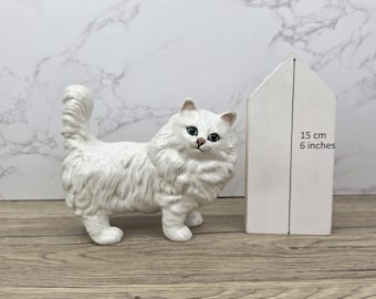 ヴィンテージ ベスウィック ペルシャ猫の置物：3.5インチ 陶器