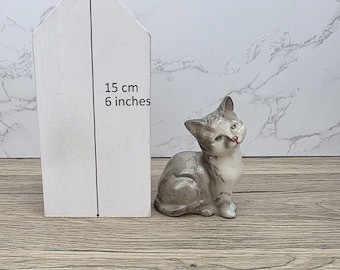 ヴィンテージ ロイヤル ドルトン ホワイト キャット フィギュア