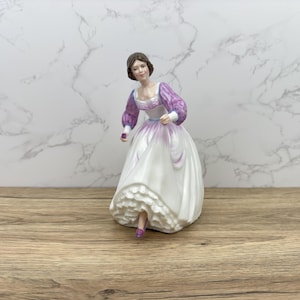 Royal Doulton Figurine, Ashley HN3420, Porcelain Statue Pretty Lady Figure Vintage by Nada Pedley, Classic Doulton Collectable Figure Gifts