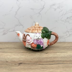 LITTLE HOUSE COTTAGE Novelty Village Teapot, Oriental Vintage Teapot, Country Quaint Kitchenware, English House Decor Gift for Her