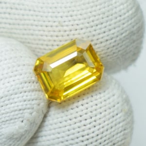 Lab Created 4.80 Ct Yellow Sapphire,Loose Gemstone, Emerald Cut Shape, For Ring Making Jewelry 9x7x4mm Synthetic Corundum All size available