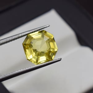 Lab Created 6.50 Ct Yellow Sapphire, Octagon Shape ,Loose Gemstone, Perfect Cutting For Ring& Making Jewelry, Synthetic Corundum 10x10x6mm