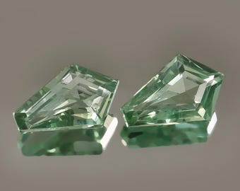 19,90 kt. in het lab gekweekte groene saffier, 2 stuks, fancy geslepen, losse edelsteen 17 x 11 x 6 mm