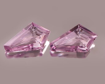 Lichtroze saffier, fancy geslepen, 2 stuks, 16,75 kt, labgegroeide edelsteen 18 x 11 x 6 mm