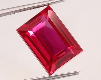 In het lab gemaakte rode robijn, baguette gesneden, losse edelsteen 10,35 ct