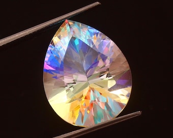 16 kt peer mystic topaas, regenboog diamantgeslepen edelsteen, in het laboratorium gekweekt 20 x 16 x 11 mm