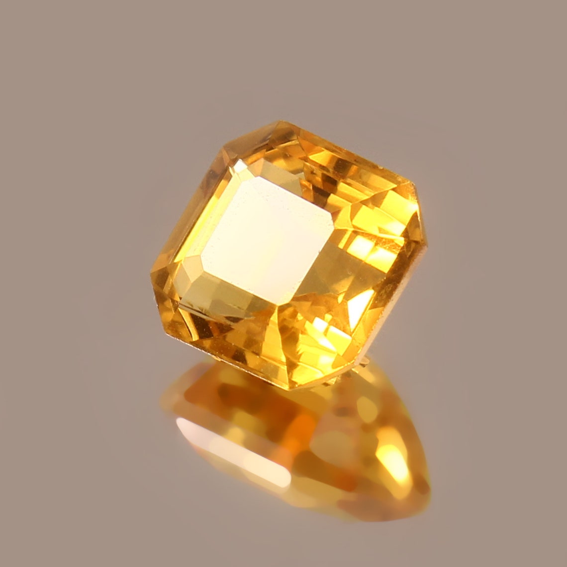 5.95 Ct Yellow Topaz Square Shape 11x11x7mm VVS Clarity Loose Gemstone ...