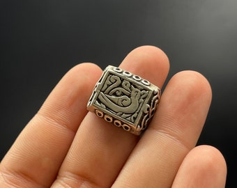 Very Beautiful Vintage Handmade Afghani Kuchi Solid Silver Ring Engraved Bird Size 8 US