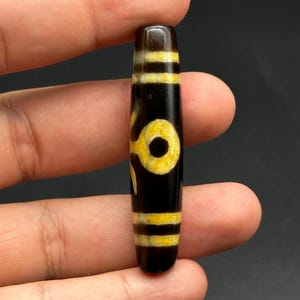 Unique Pattern Old Ancient Tibetan Himalayan Chong Dzi Spiritual Amulet Agate Bead, Old Beads