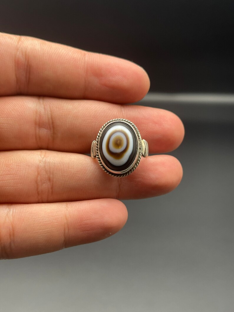 Gammal afghansk silverring med gammal sulemani aqeeq agat, gammal handgjord afghansk ring bild 2