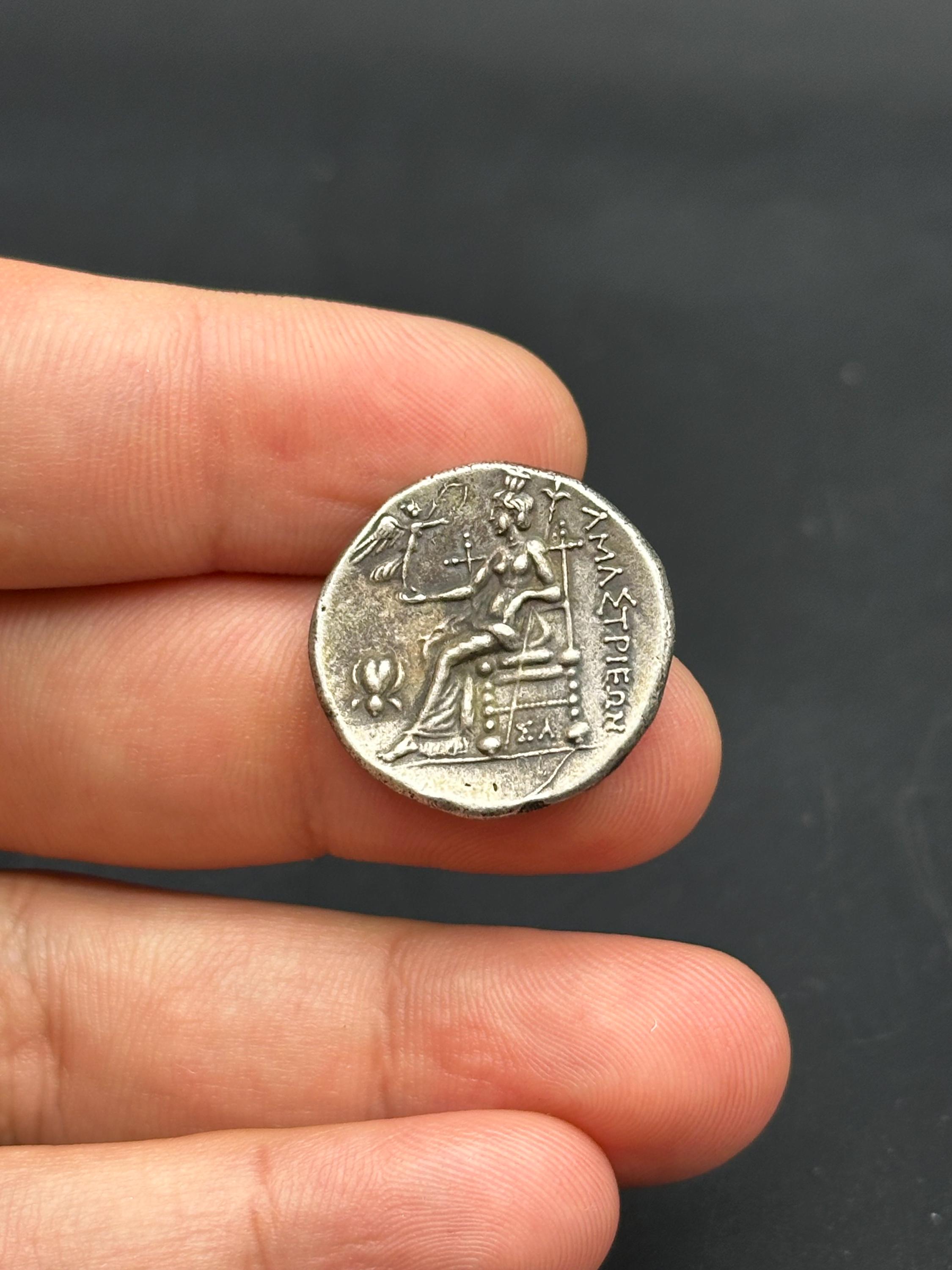 収集価値のある古代の本物の銀製ディドラクマ - アマストリスの頭