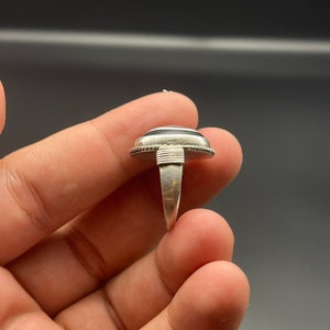 Gammal afghansk silverring med gammal sulemani aqeeq agat, gammal handgjord afghansk ring bild 3