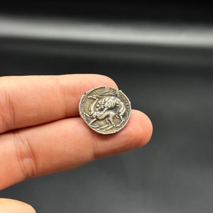 Old Coin Silver Didrachm - Head of Athena - Lion Attacking Stag