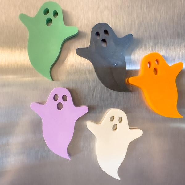 Spooky and Playful 3D Printed Ghost Magnet - Halloween Decor and Fridge Accessory