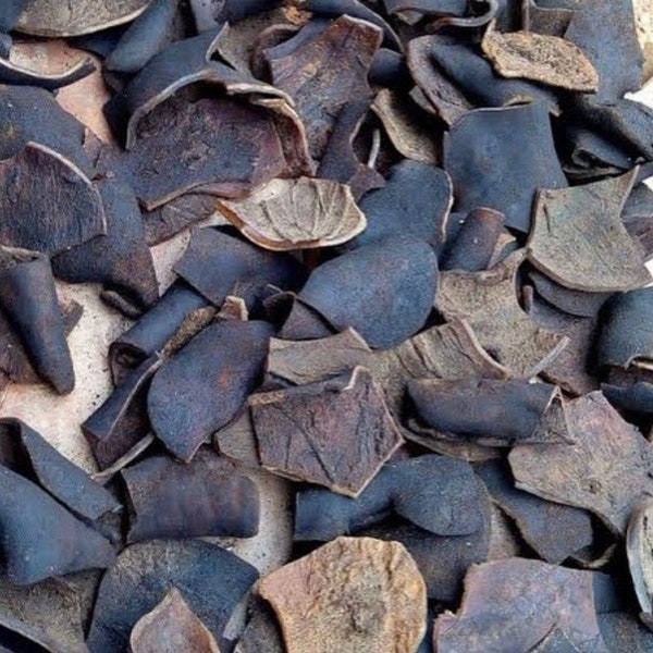 Ponmo Ijebu, Edible cow skin, smoked ponmo, 13  to 15 pieces dried ponmo.