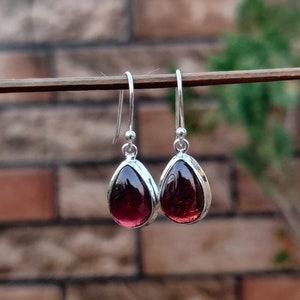 Natural Red Garnet Earrings, Dainty Teardrop Earrings, Handmade Earrings, Bezel Garnet Earrings,925 Sterling Silver, Gift for her,Gift Item